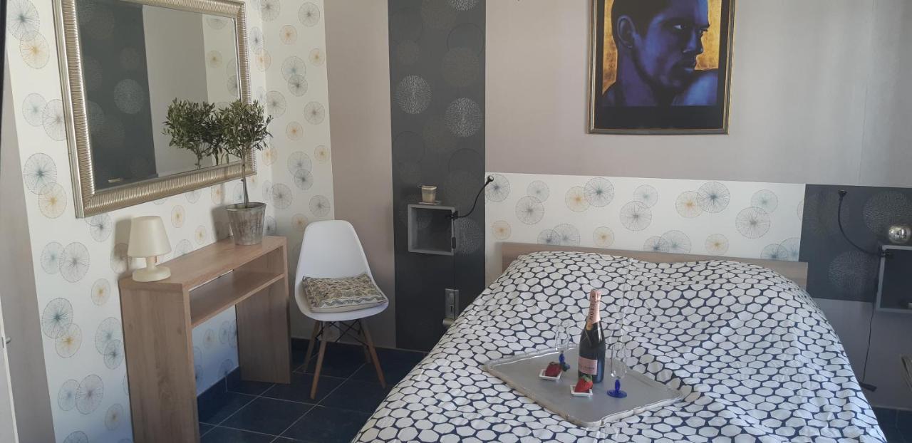 Patrick&Pierre Bed And Breakfast נים מראה חיצוני תמונה